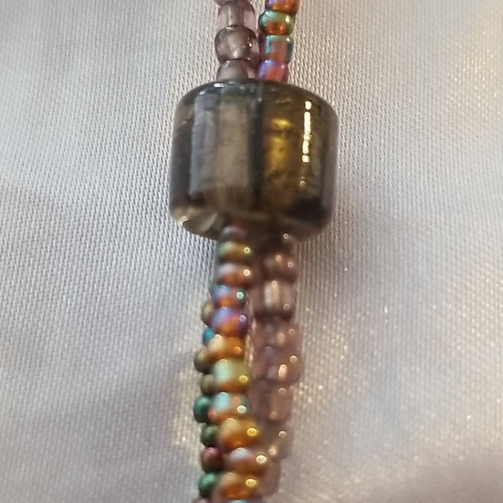 Neclace - Picture 2 of 4